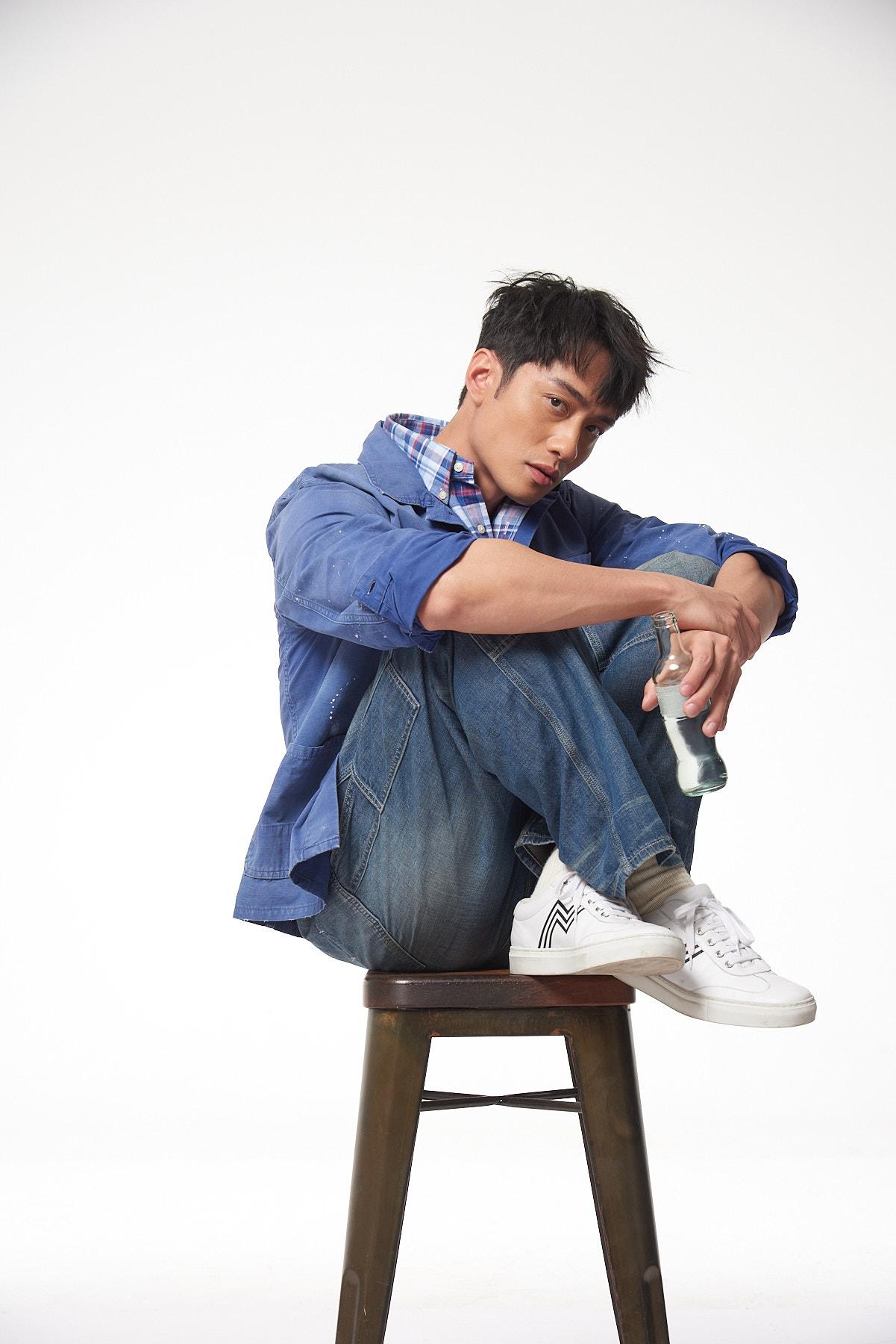 劉俊謙參與《華燈初上》原創班底愛情劇《此時此刻》 疫情下與郭雪芙奉旨談情