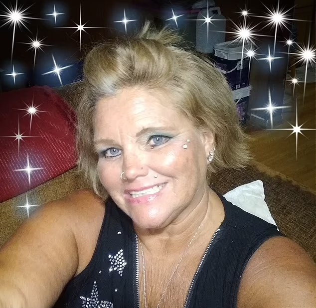 被捕婦人戴維斯。(互聯網)