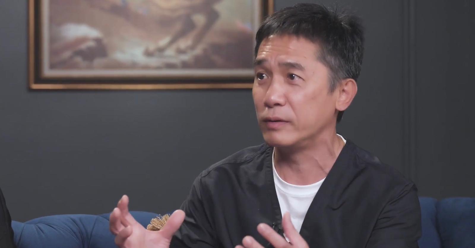 梁朝偉笑言練琴練到想跳樓。