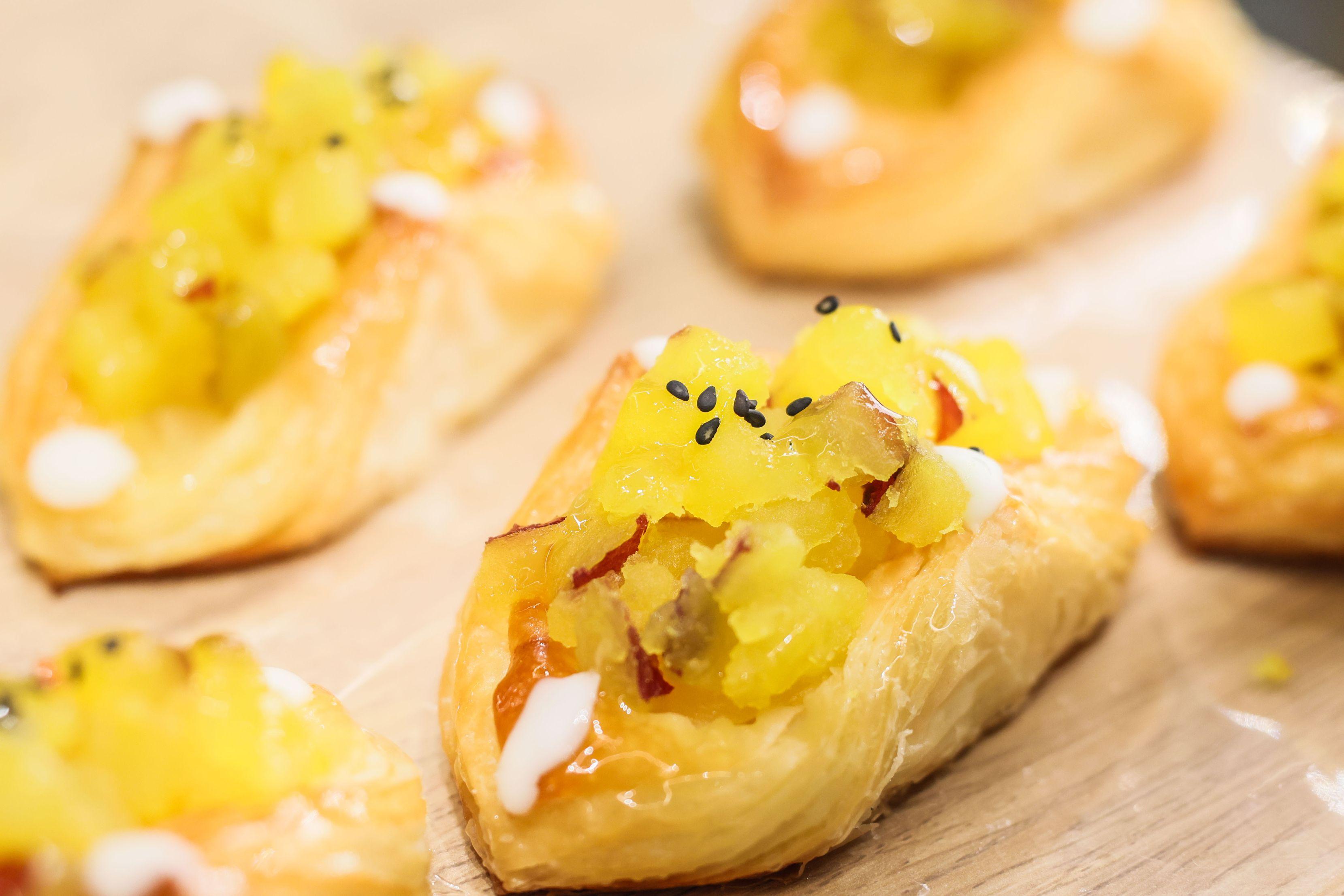 出售日本百年麵包店「神戶屋 Kobeya」直送麵包店「PAN Festival」。