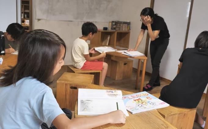 校方提倡學習自由。(互聯網)