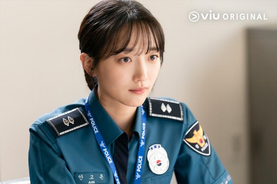 安高恩(表藝珍飾)在《模範的士2》如願當上警察。(劇照)