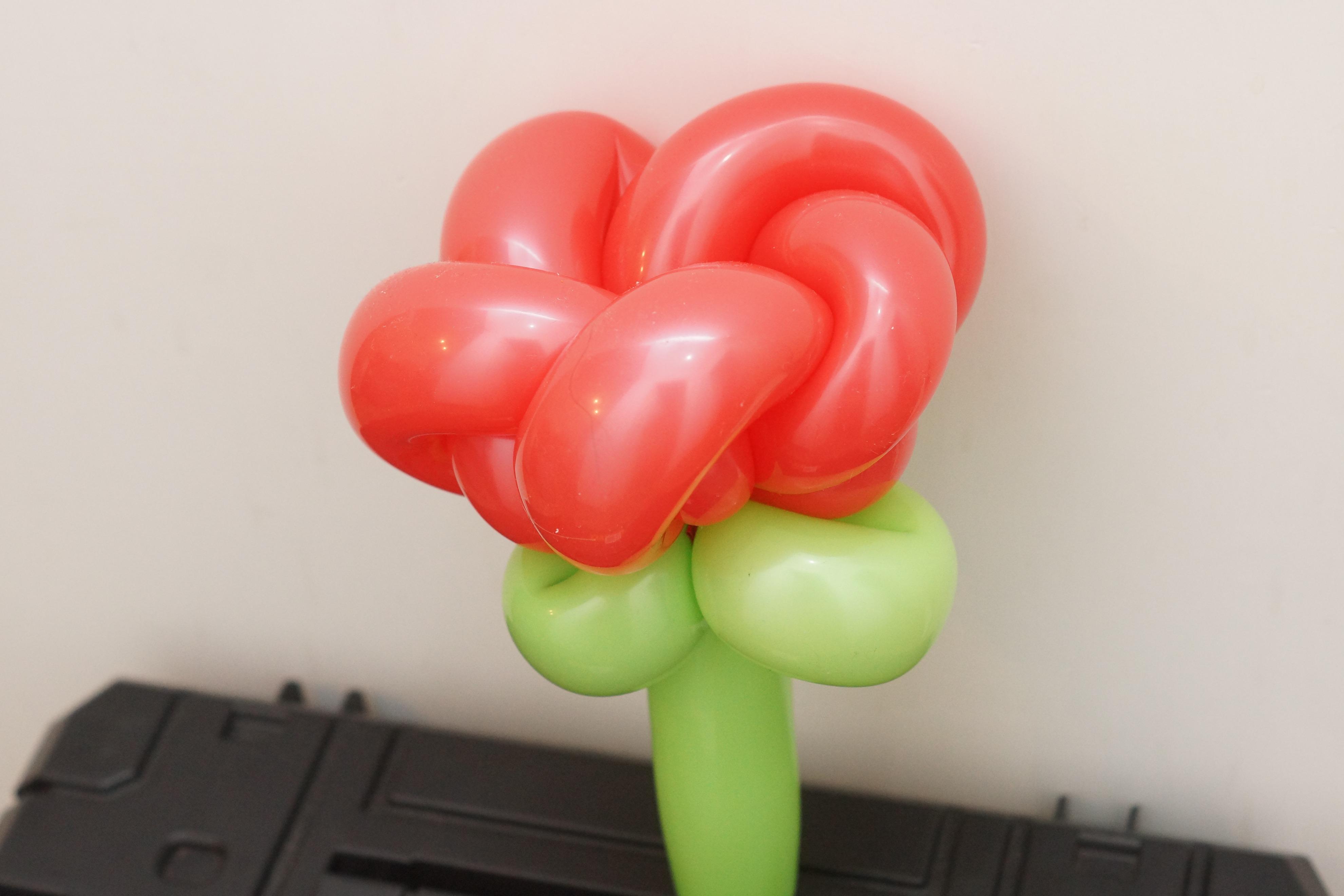 情人節好去處/活動2023|荃灣廣場氣球夢工場工作坊