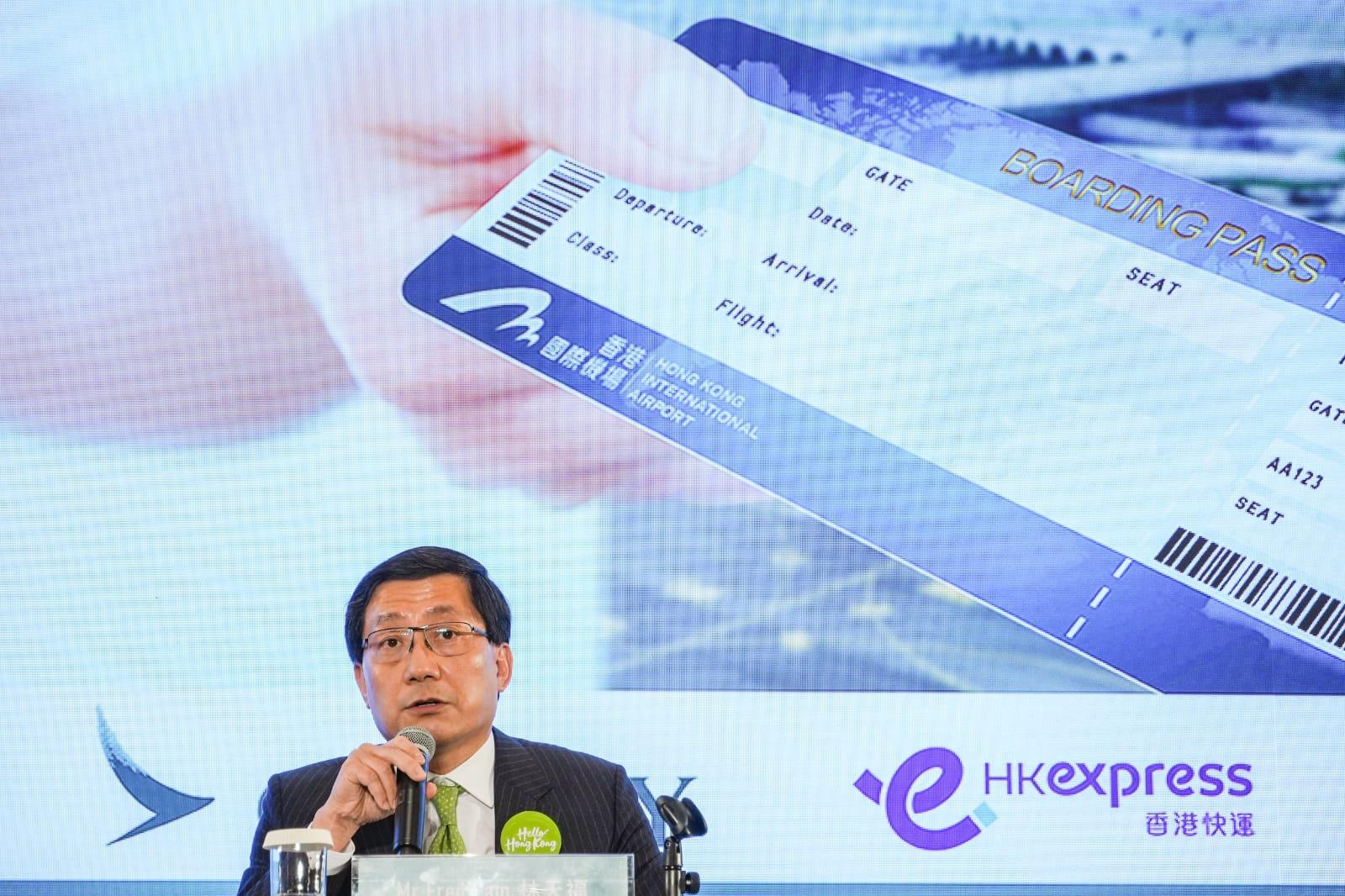 林天福指,50萬張機票會在3月1日起派發,同時夏季會再送出8萬張機票。(李睿哲攝)