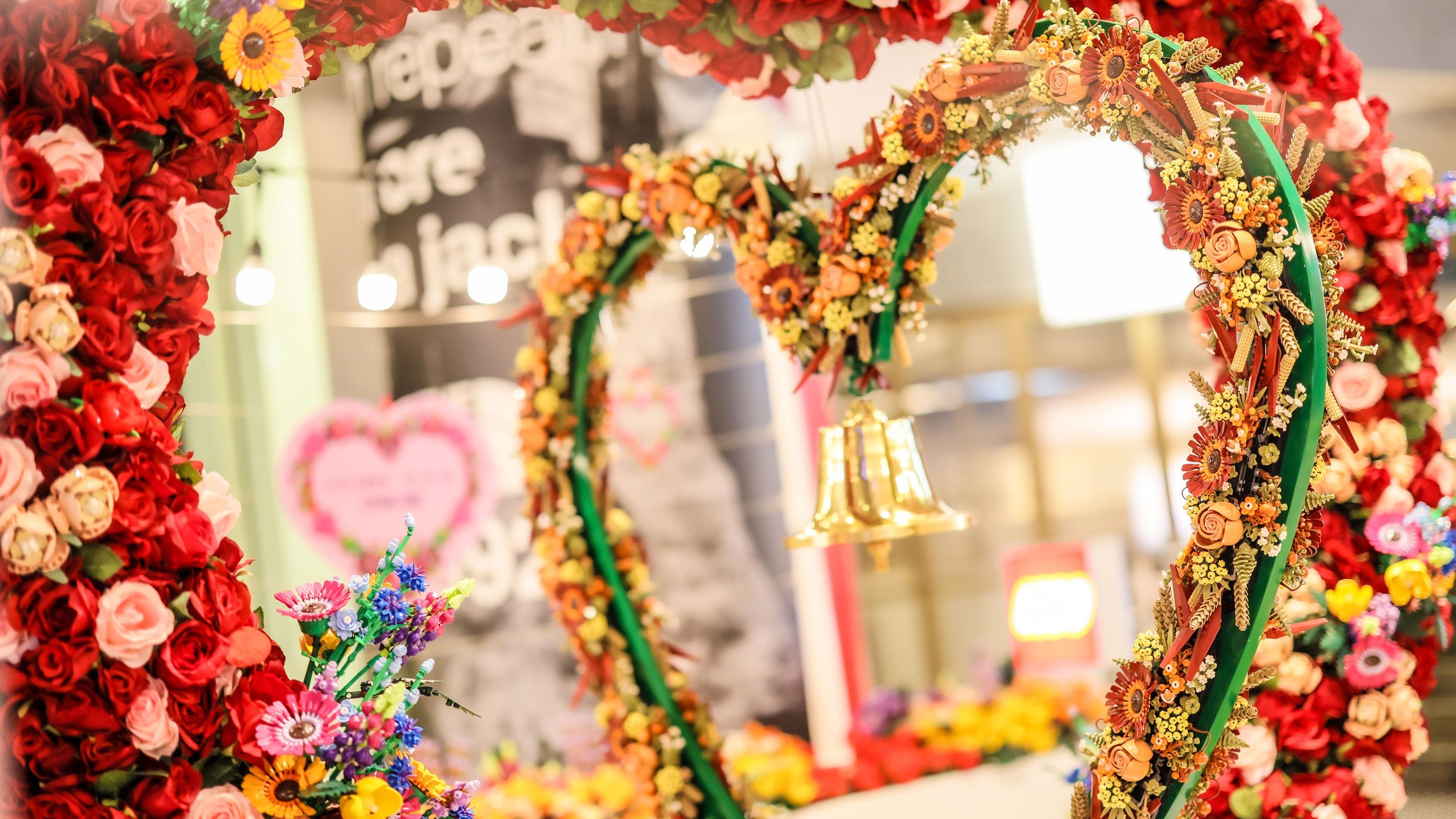 情人節好去處/活動2023|LEGO巨大心形花藝裝置 LEGO人仔買一送一