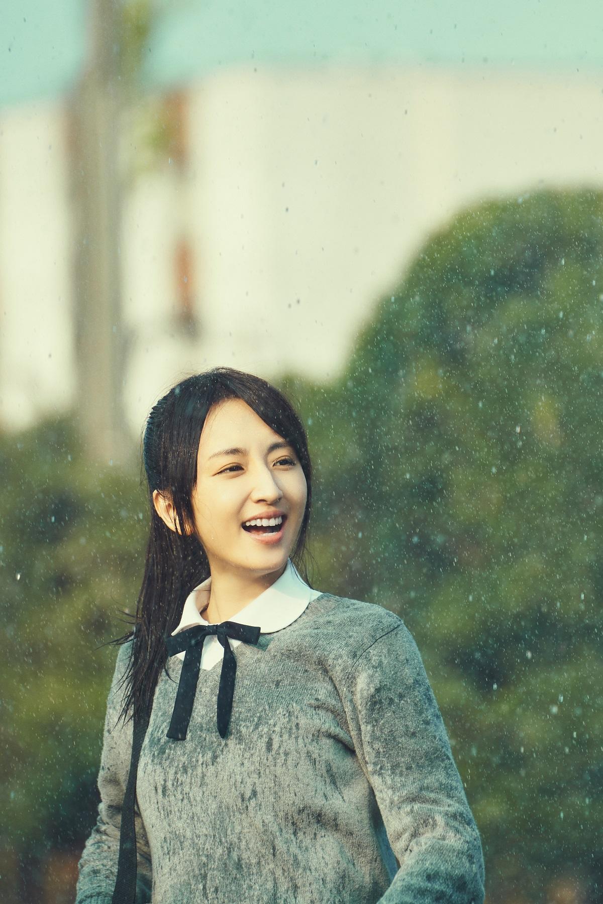 柯佳嬿形容黃雨萱是勇敢的女生。(《想見你》劇照)