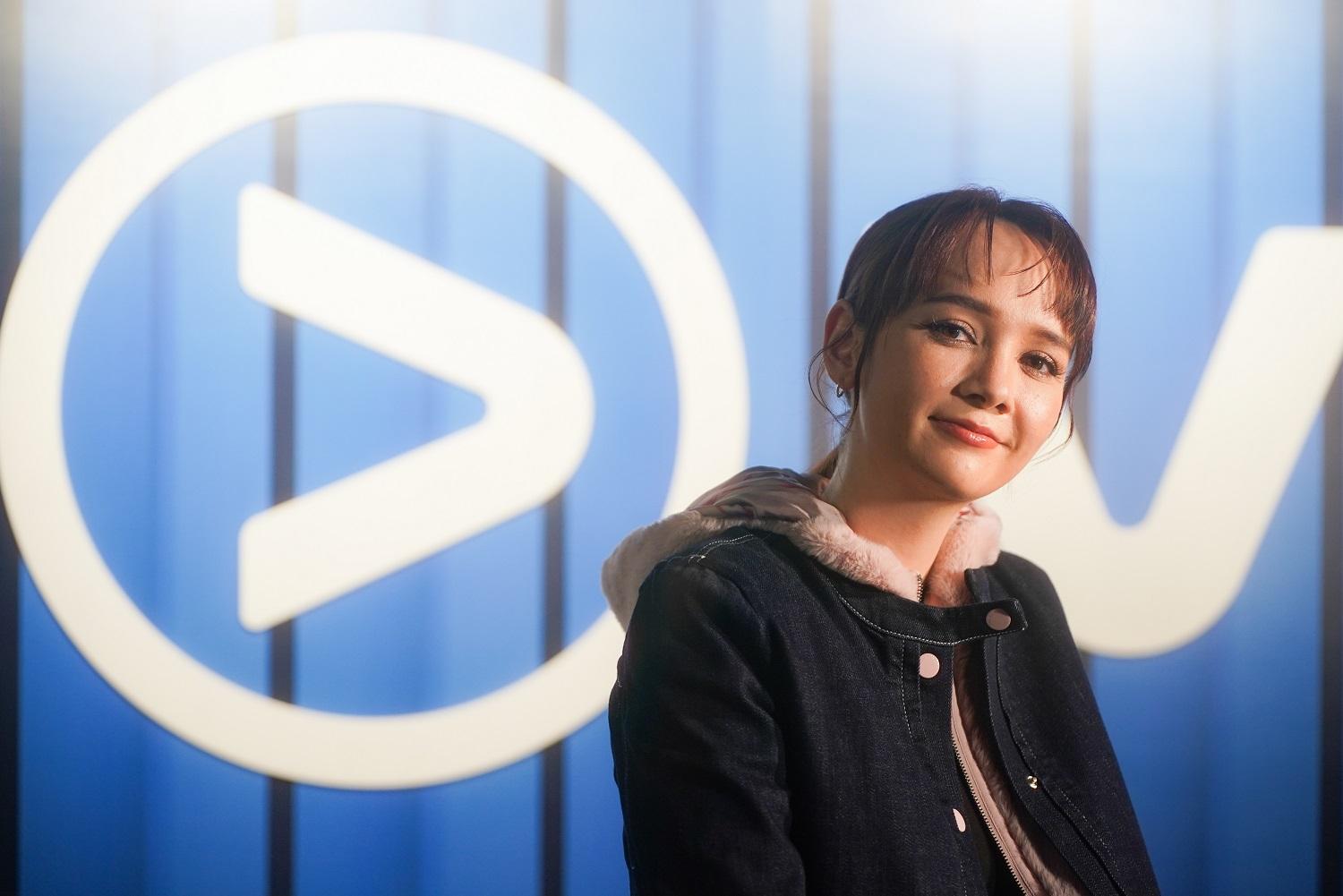 Asha自言重視愛情,試過瞞著父母私奔到外地,為女友慶祝生日。(李睿哲攝)