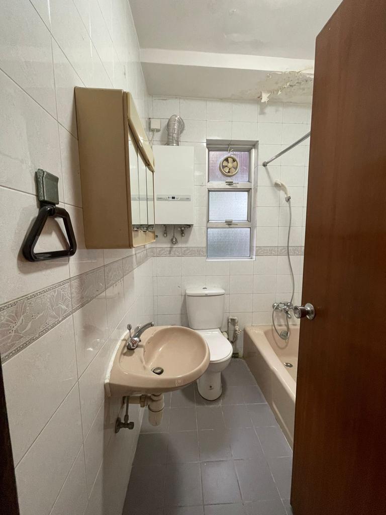 單位設有3個洗手間。