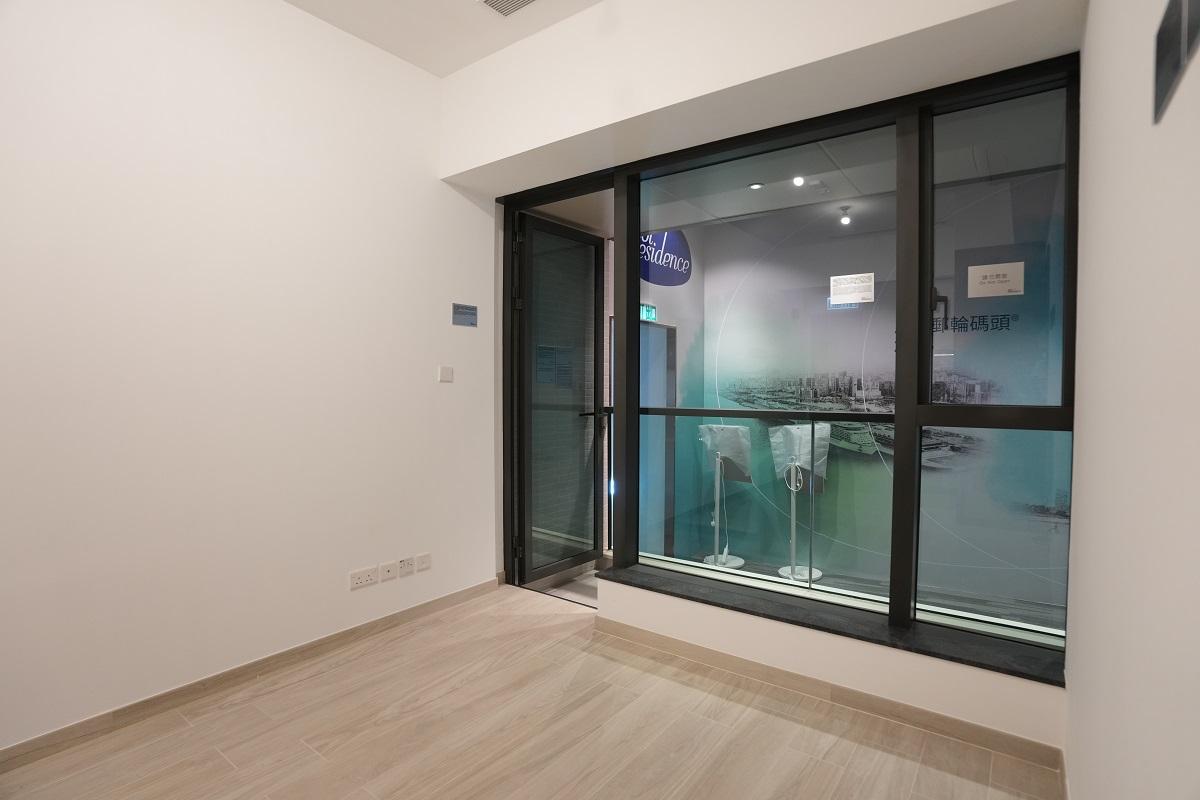 客飯廳採方形開則,可靈活擺放傢俬。