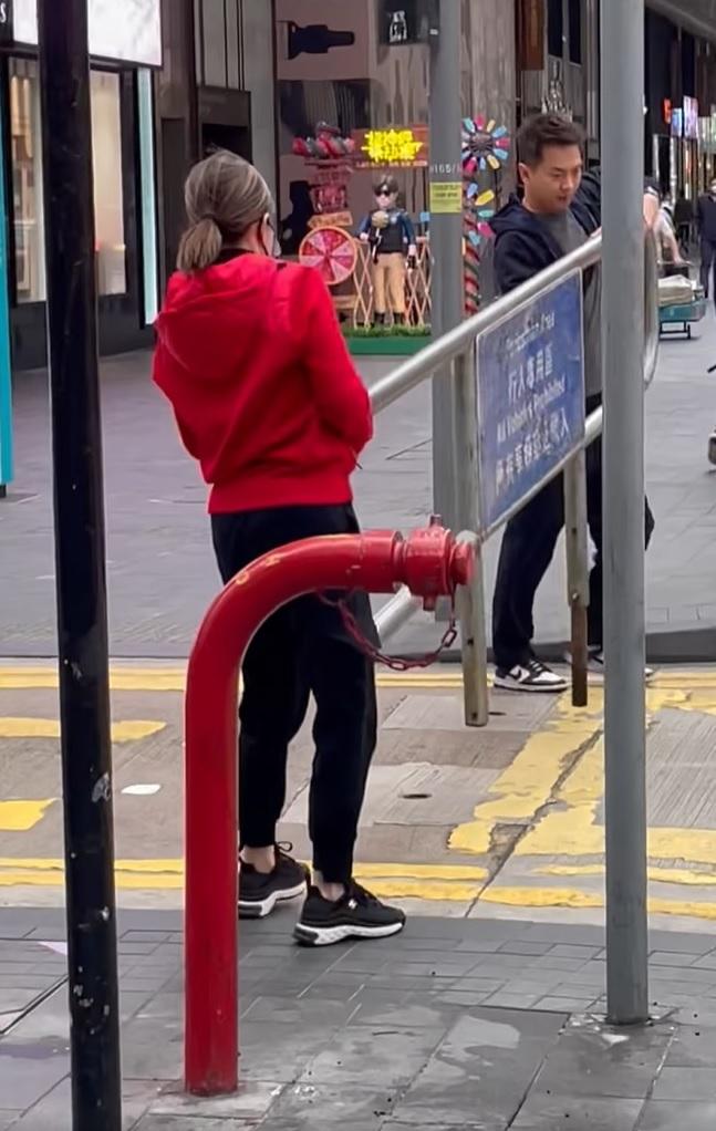 網上熱話|掛中港澳三地車牌林寶堅尼 困銅鑼灣行人專用區點收科? (有片)