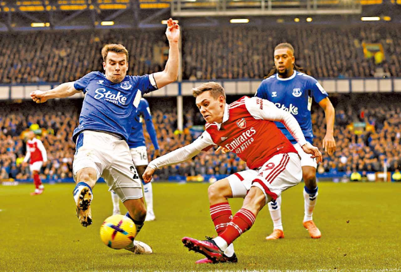 英超 阿仙奴強襲賓福特