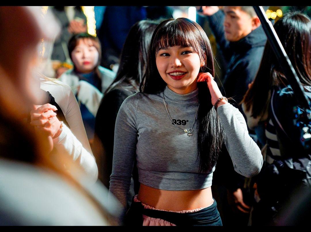 Day在韓國弘大跳舞,被網民捕獲。(ig@yspd.art)