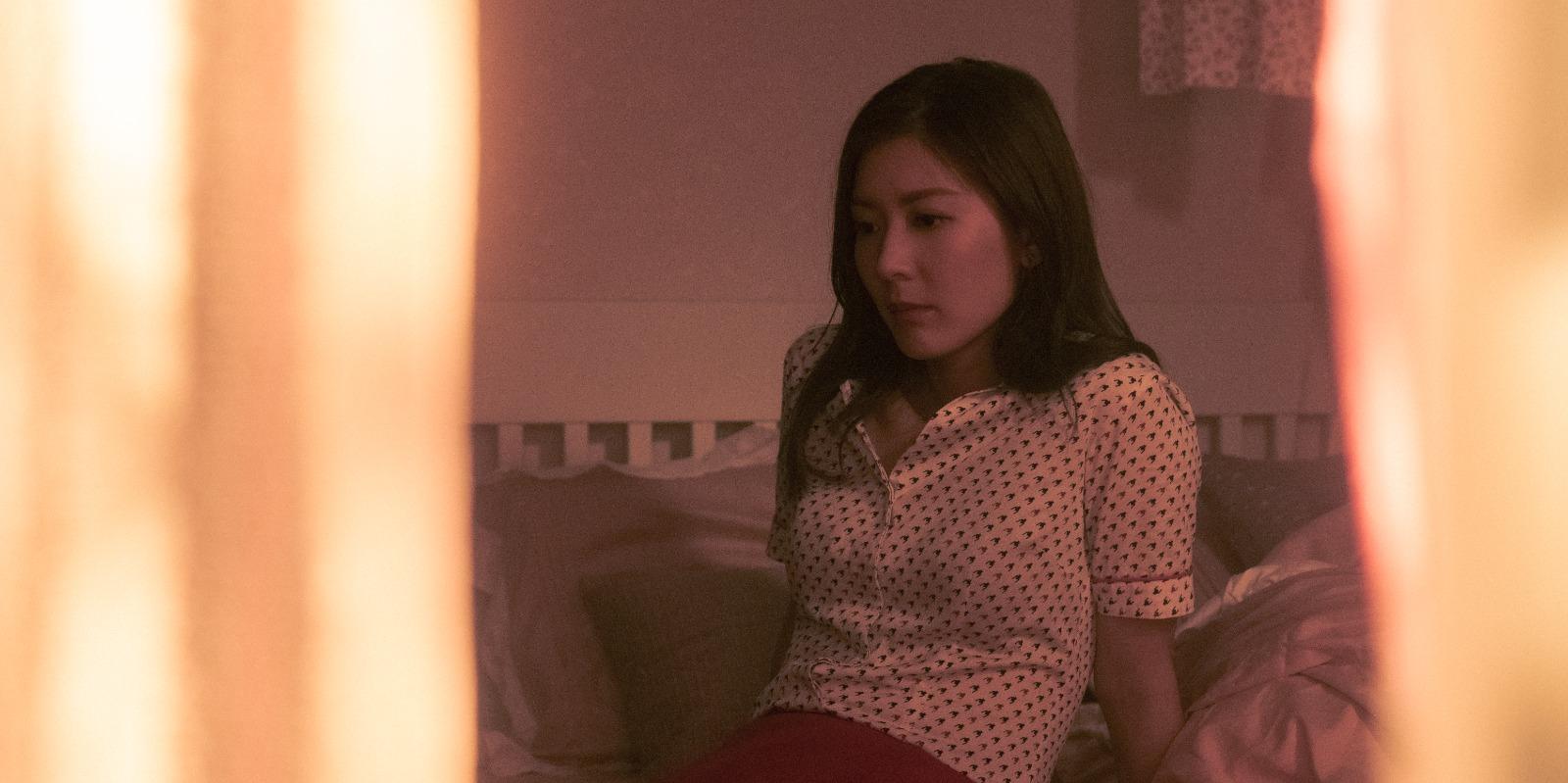 余香凝空姐Look演床上戲自言壓力大。