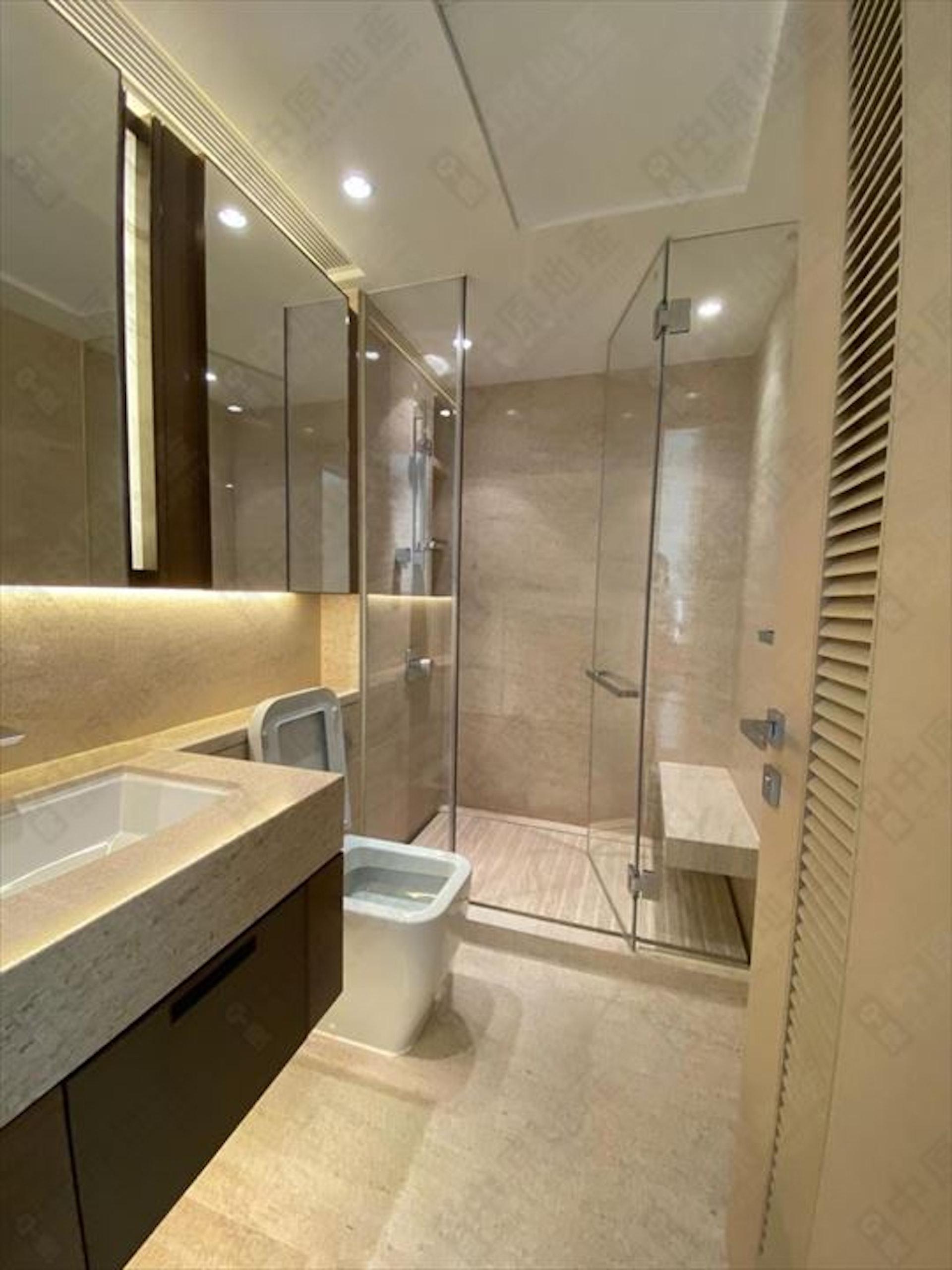 疑為蔡天鳳透過前家翁名義購買的何文田加多利山KADOORIA豪宅物業,內部裝修華麗。(代理相片)