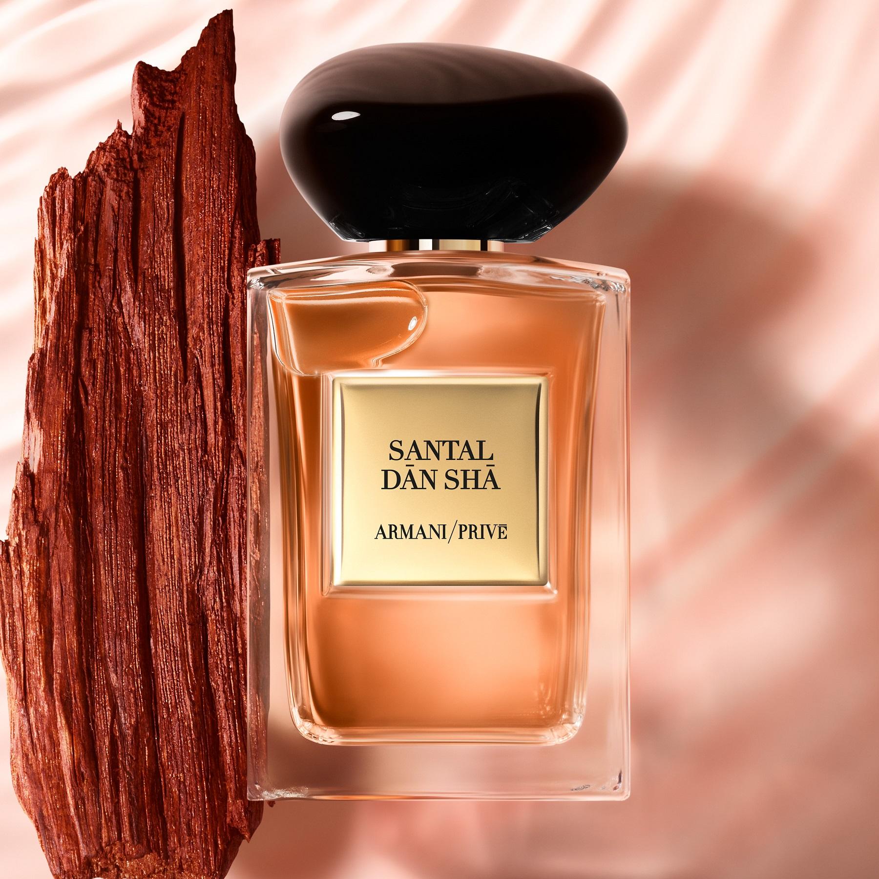 情人節香水推介|ARMANI beauty Armani Privé 高訂香水 SANTAL DĀN SHĀ $1,210/50ml、$1,740/100ml