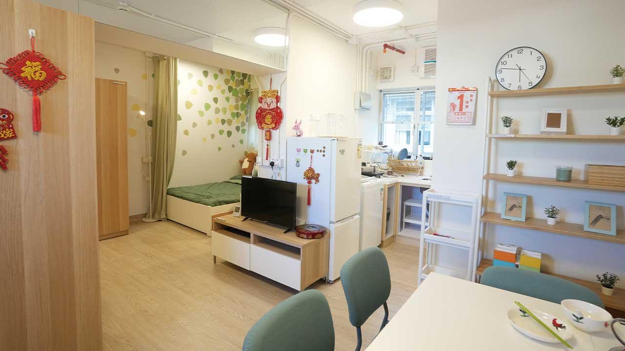 「簡約公屋」該如何定位?