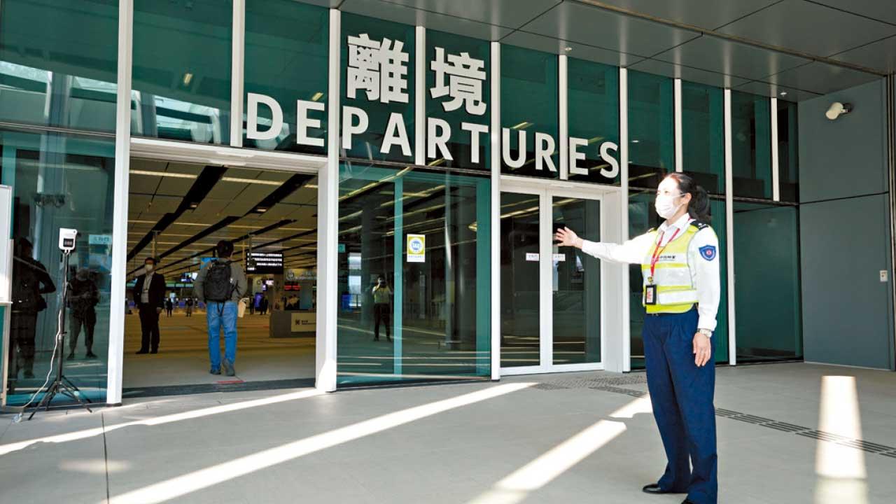 免費機票量要震撼 引外媒報道 本港與內地今全面通關