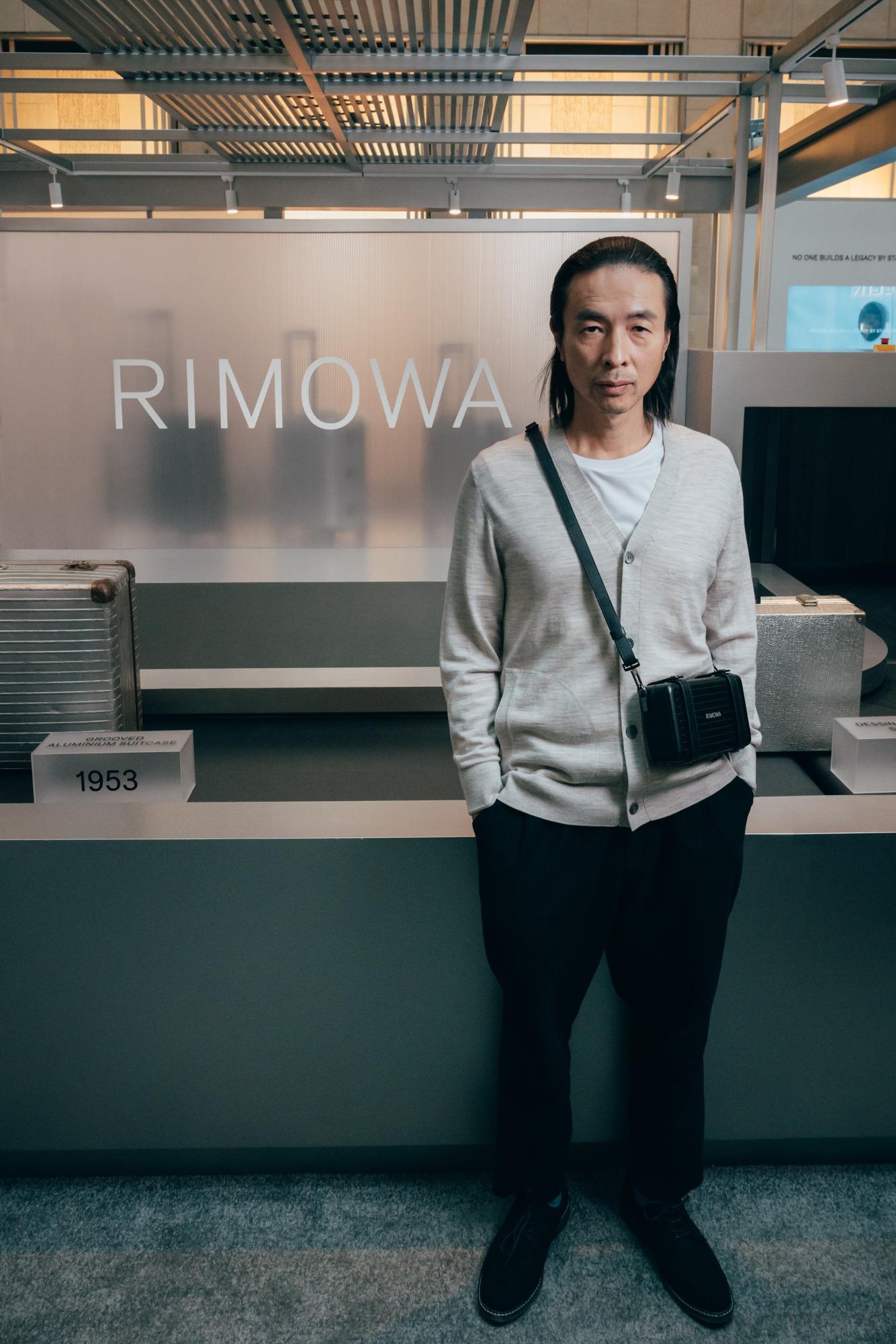 導演及美術指導文念中