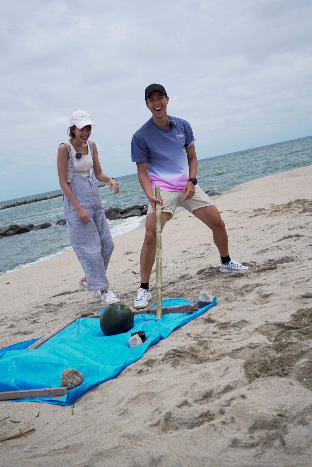 陳安立和蘇皓兒與《單車踩爆日本》導演一同研究如何做得更好