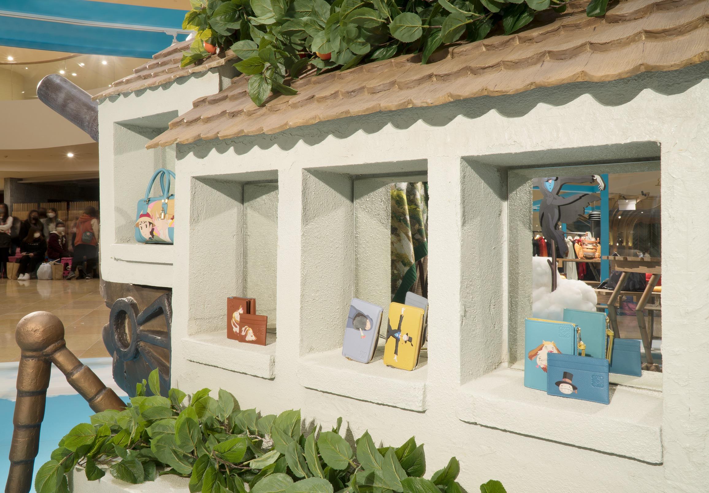 LOEWE x《哈爾移動城堡》期間限定店內有多個打卡位。