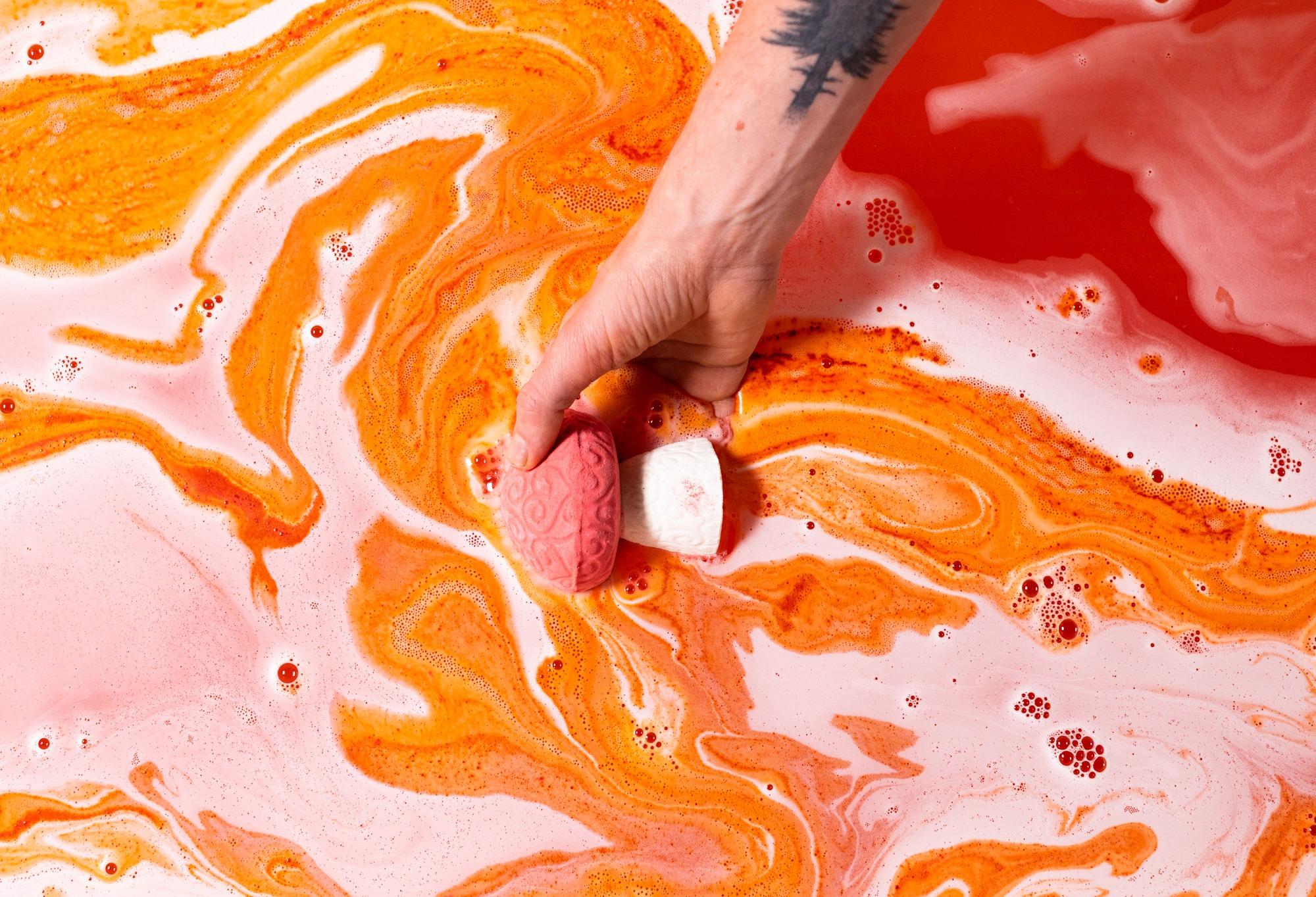 Lush x ONE PIECE海賊王限定系列|人人果實汽泡彈 Human-Human Fruit Bath Bomb $120