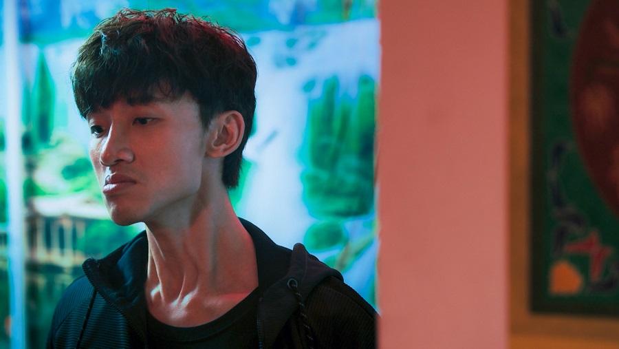 陳湛文拍《殺手廢J》拍到中署仍頂硬上,非常專業。