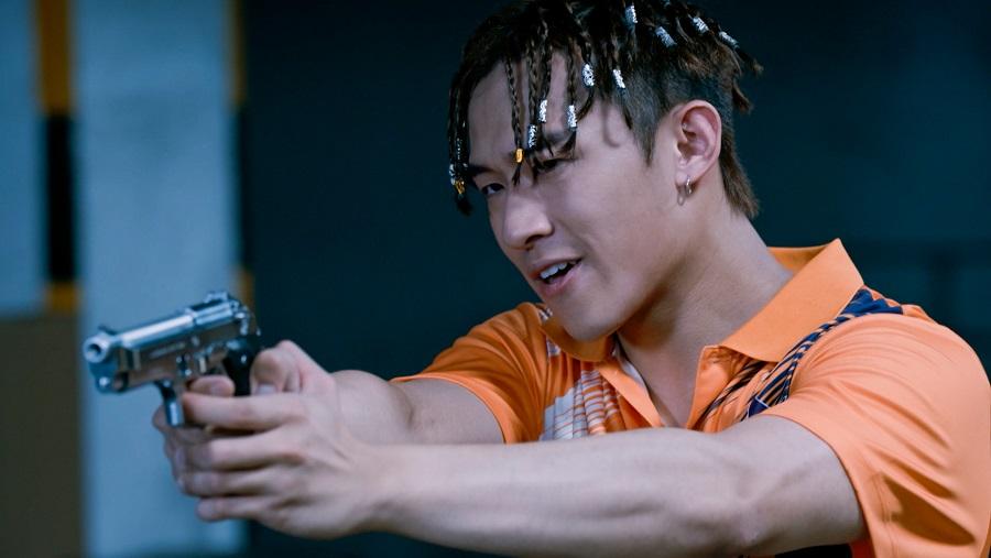 ANSONBEAN演自命為民除害的殺手阿政。(《殺手廢J》劇照)