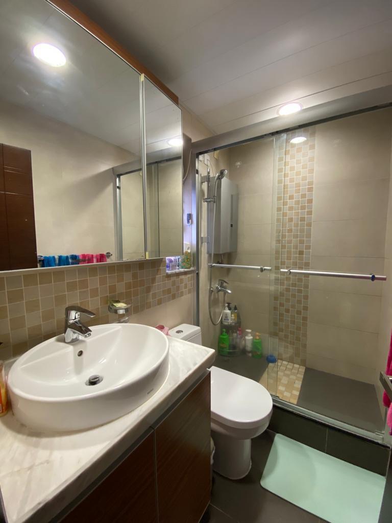 企缸浴室闊落好使。(代理提供)