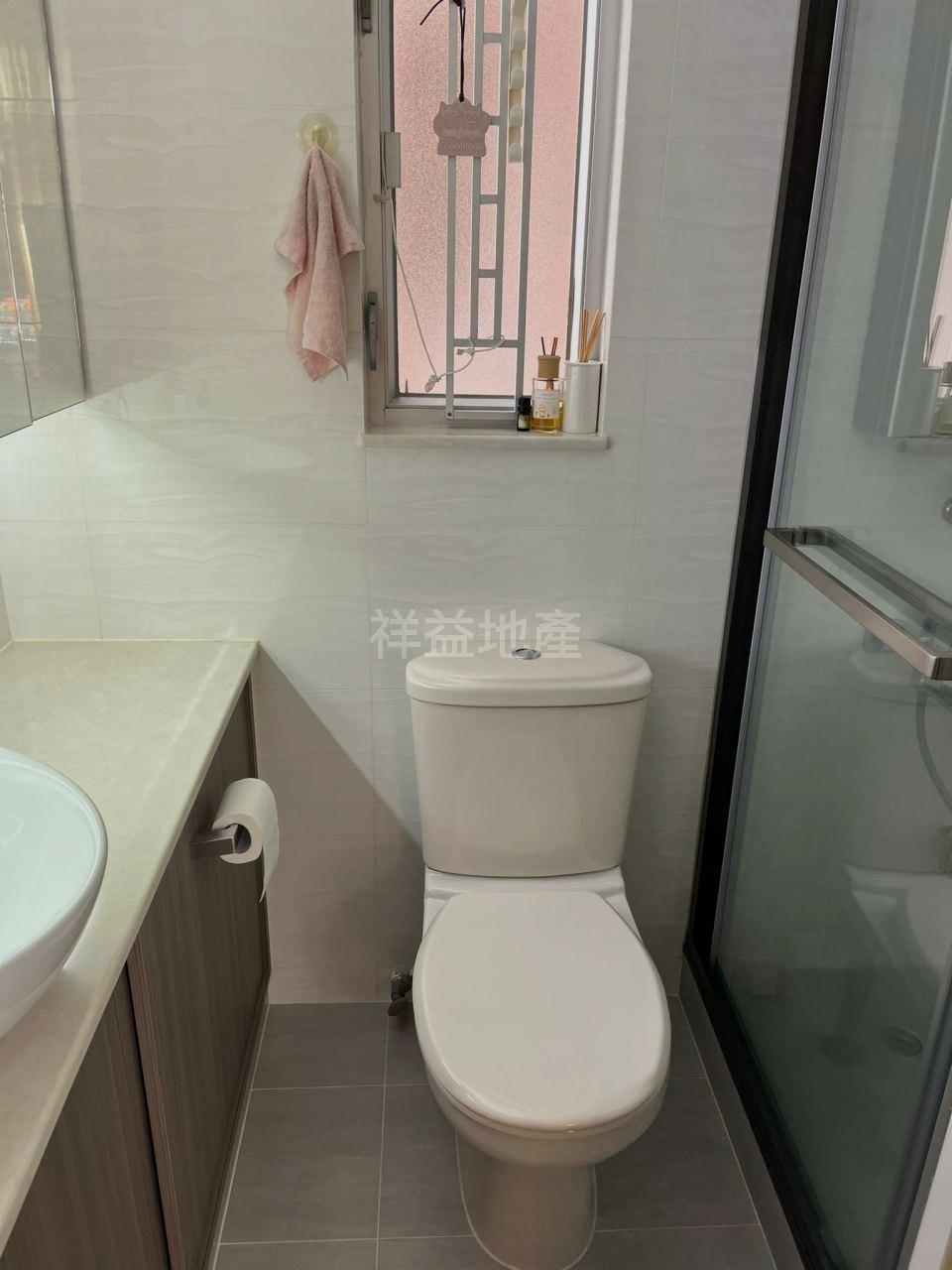 明廁浴室裝修簇新。(代理提供)