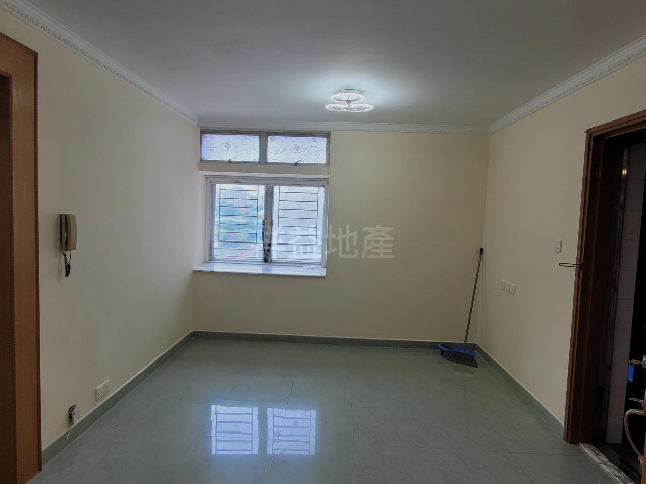 單位大廳四正闊落。(代理提供)