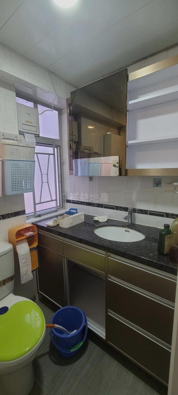 浴室裝修亦算企理。(代理提供)