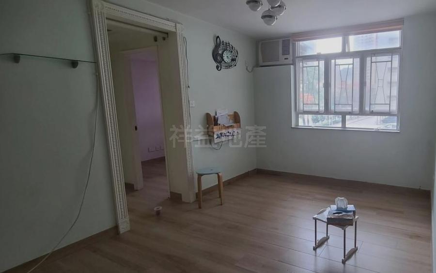 長方形開則大廳,闊落又易擺位。(代理提供)