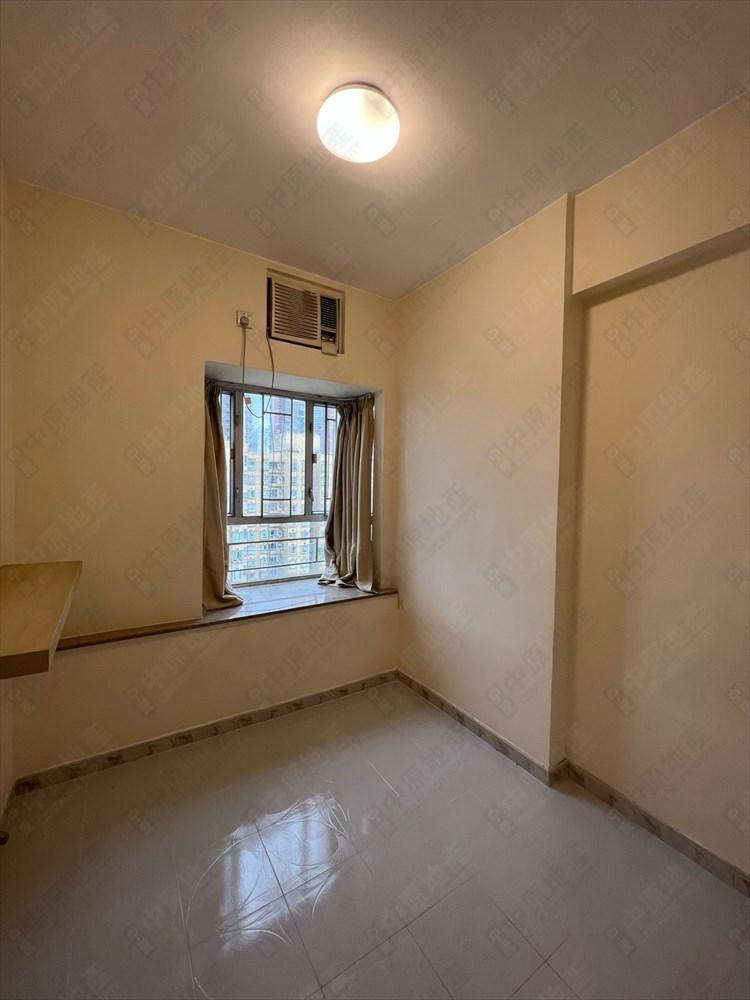 睡房面積闊落見使。(代理提供)