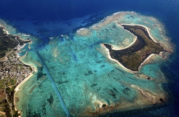 沖繩屋那霸島部份被中國企業購入引起爭議。(網上圖片)