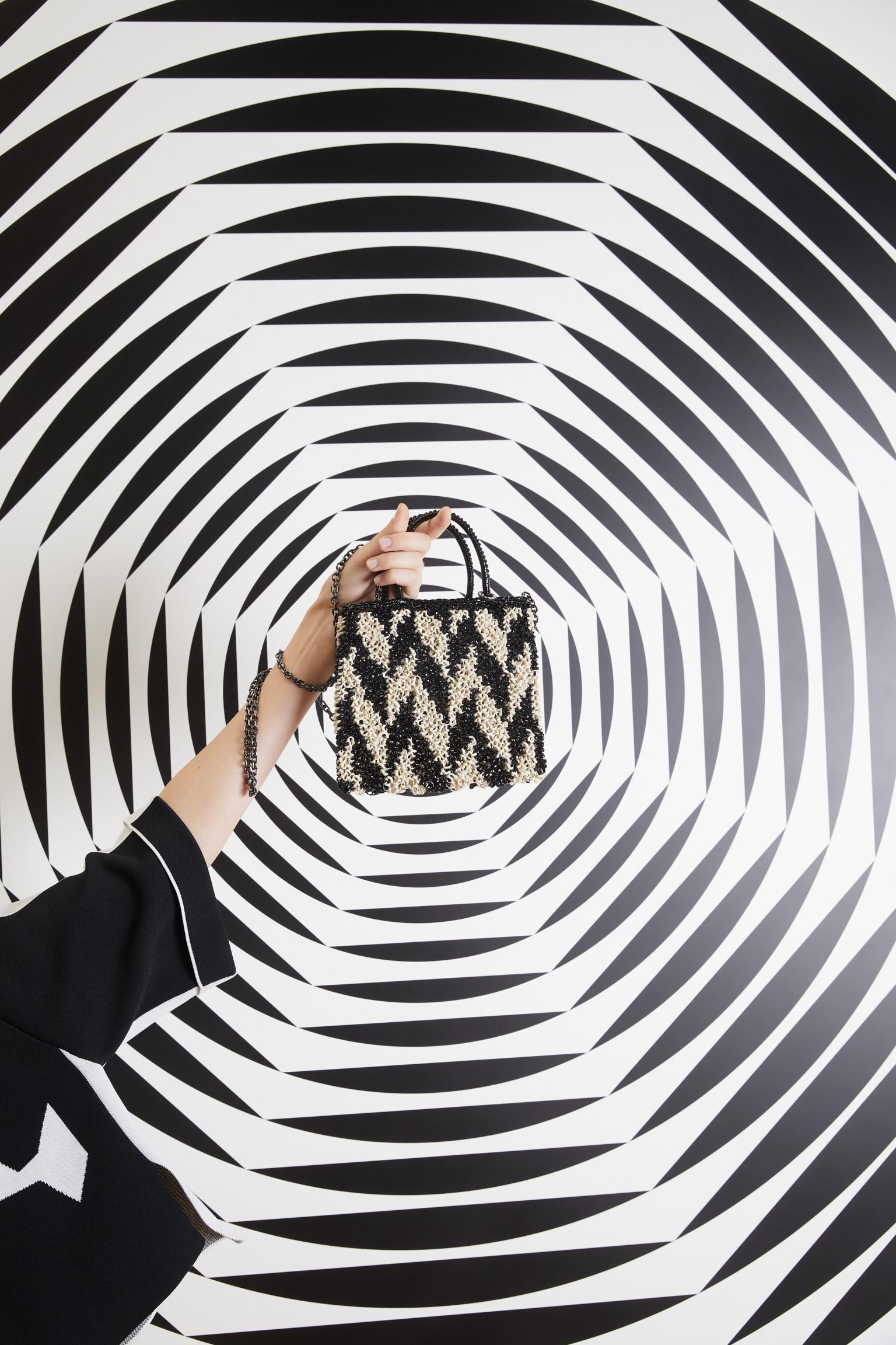 ANTEPRIMA跨界聯乘意大利建築師Marcello Morandini。