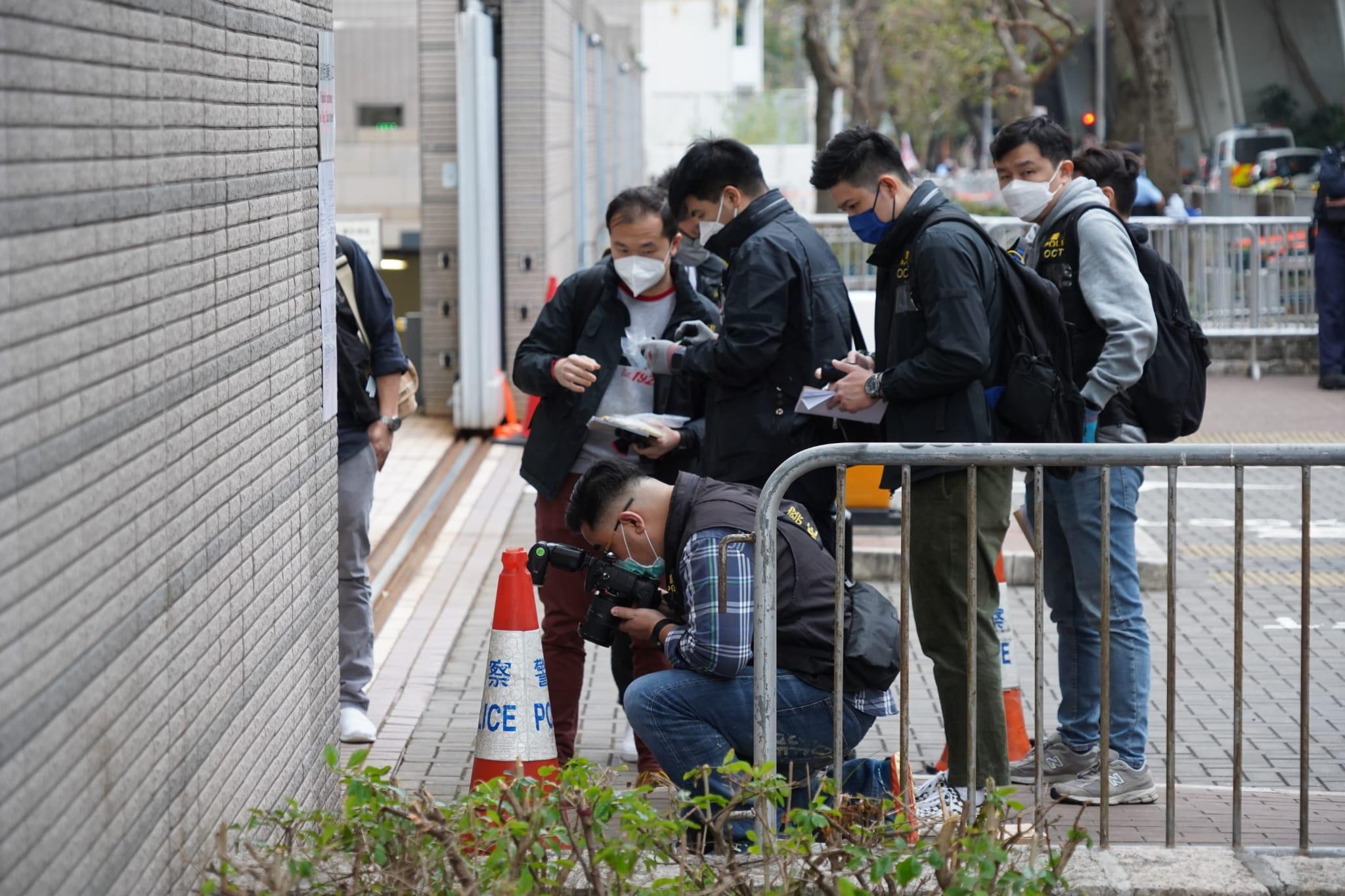 47人初選案|西九龍法院大樓玻璃幕牆損毀 消息指現場發現鋼珠 (持續更新)