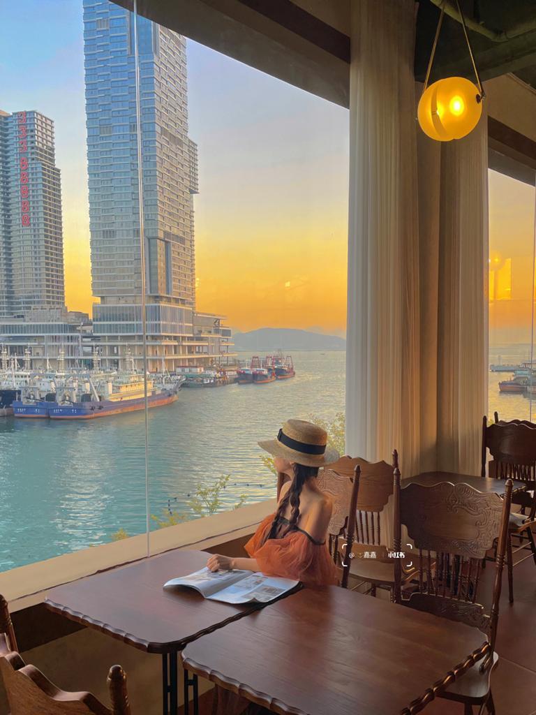 Cafe分為室內及室外空間。(圖片來源: 小紅書)