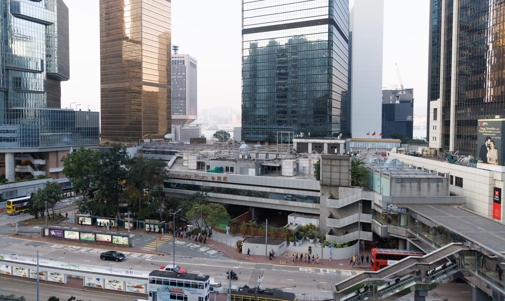 今財年推出3幅商業用地,分別位於舊灣仔警察宿舍、香港金鐘道及啟德。(蘇文傑攝)