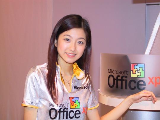 19歲陳自瑤Yoyo為微軟產品展銷做推廣大使