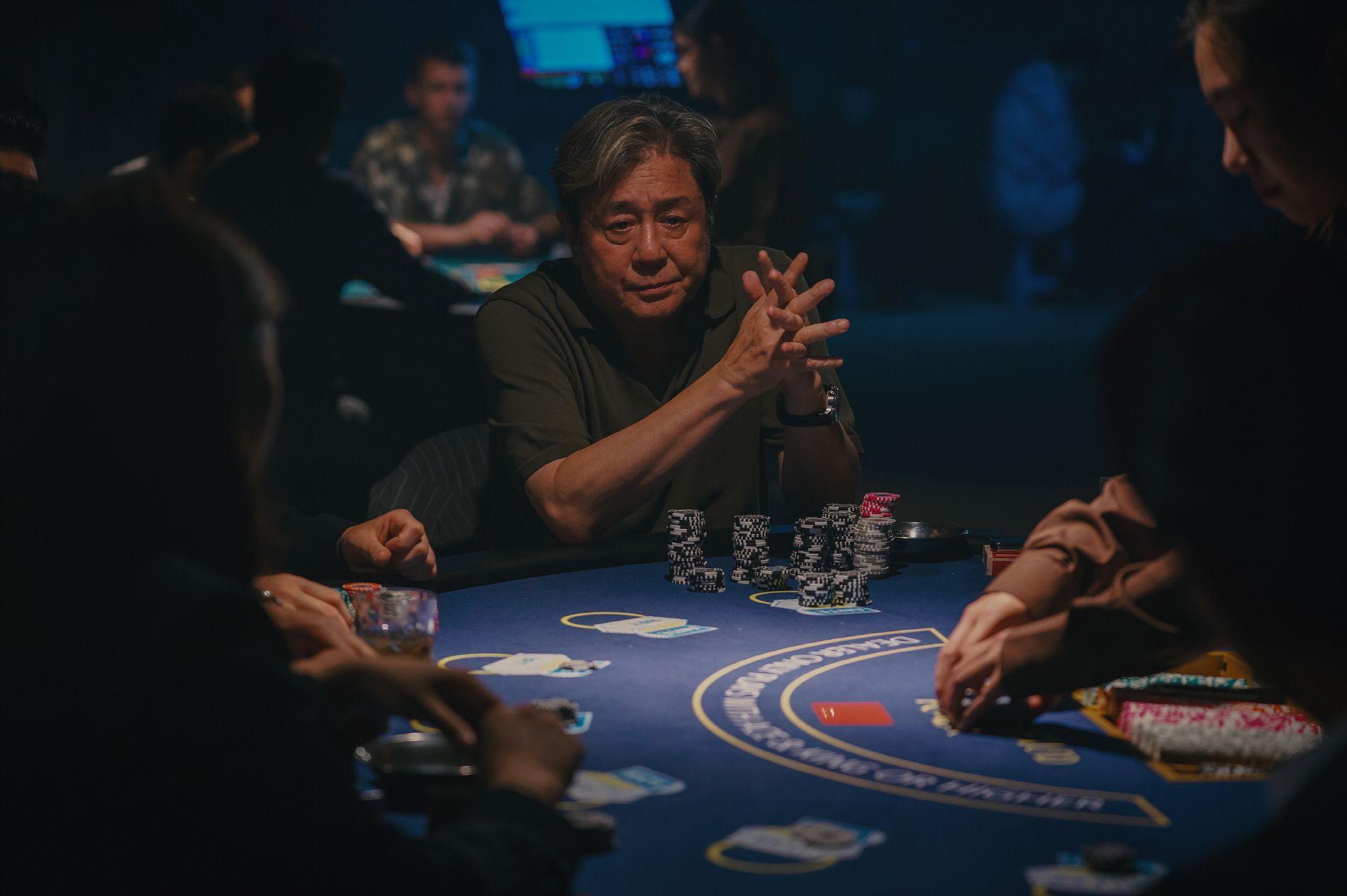 《賭命為王》眾主演今次繼續鬥智鬥勇,盡顯黑幫及男人情義。