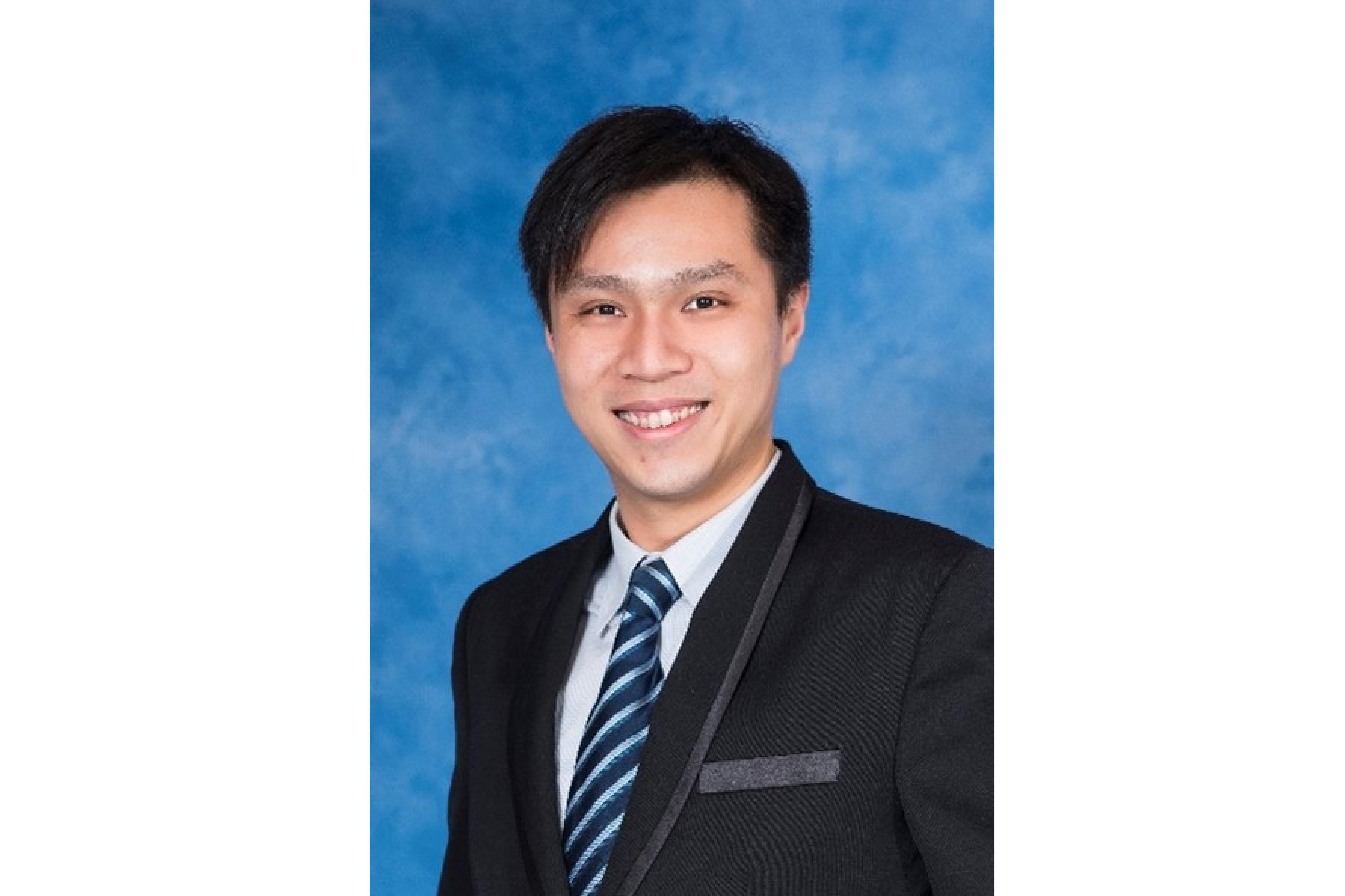 香港炎症性腸病學會會長暨腸胃肝臟科專科陳智曦醫生