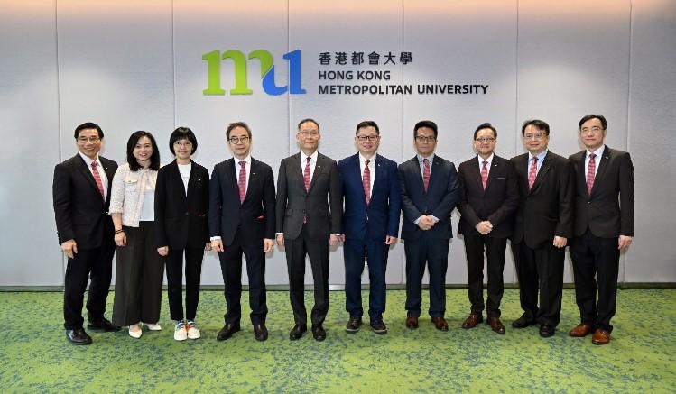 都會大學增護士學位學額,醫療化驗課程首批學生今年入學。(都大提供圖片)