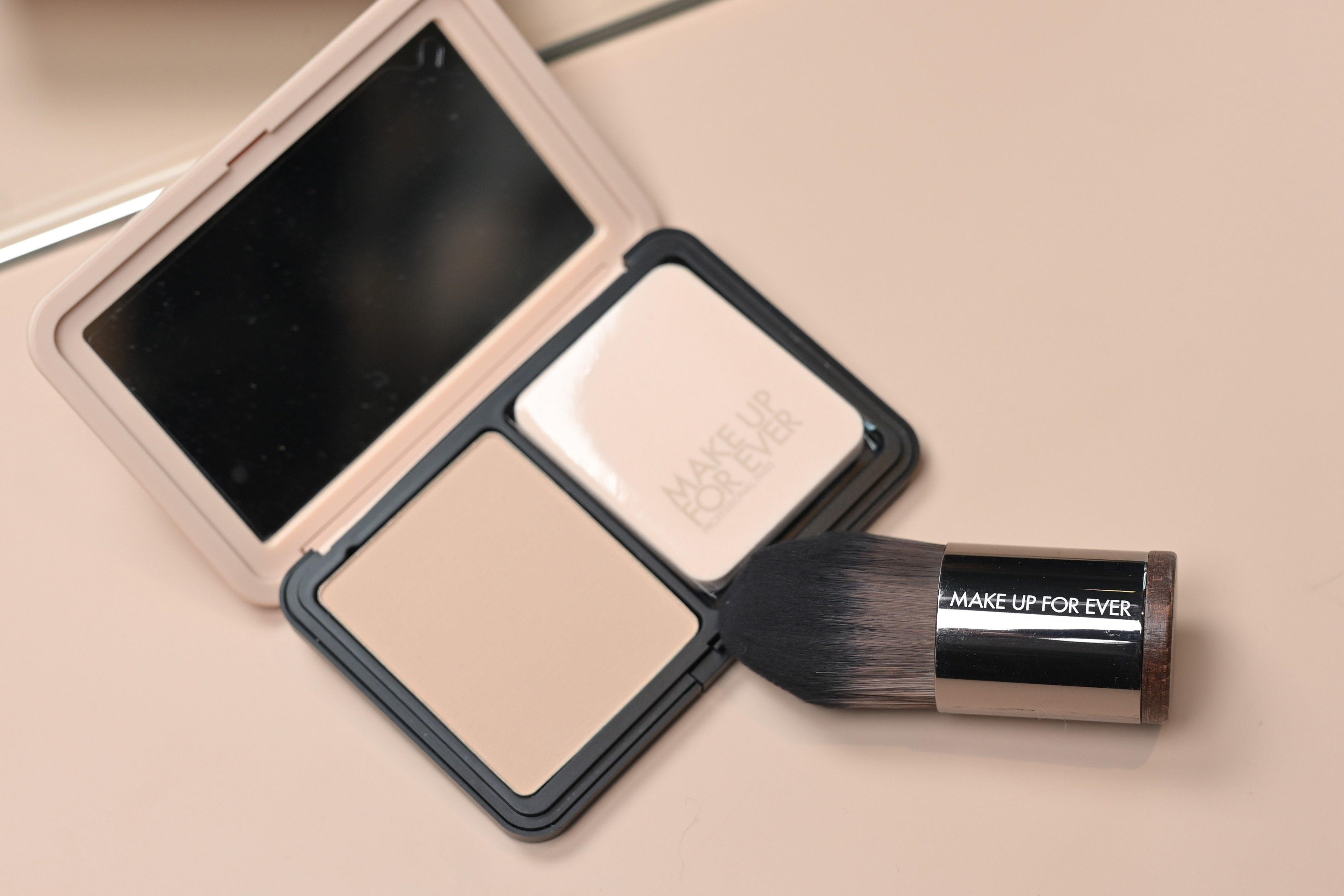 除口罩後的底妝推介|MAKE UP FOR EVER HD SKIN 中型粉底掃 #110 $450