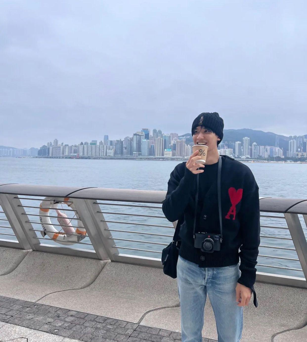 Tay本月初曾以私人性質快閃香港。