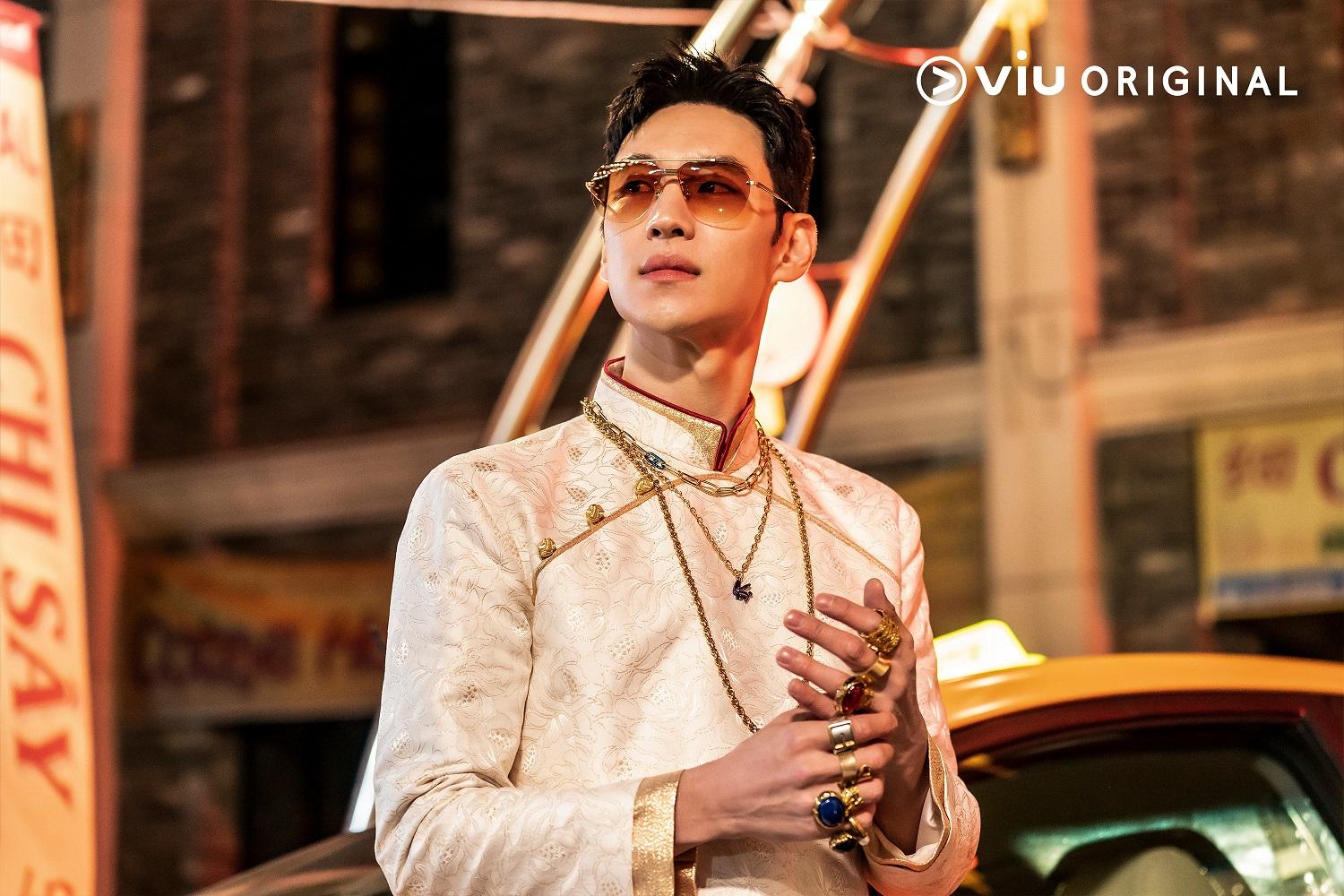 《模範的士》「王道吉」載譽歸來,造型令人拍案叫絕。