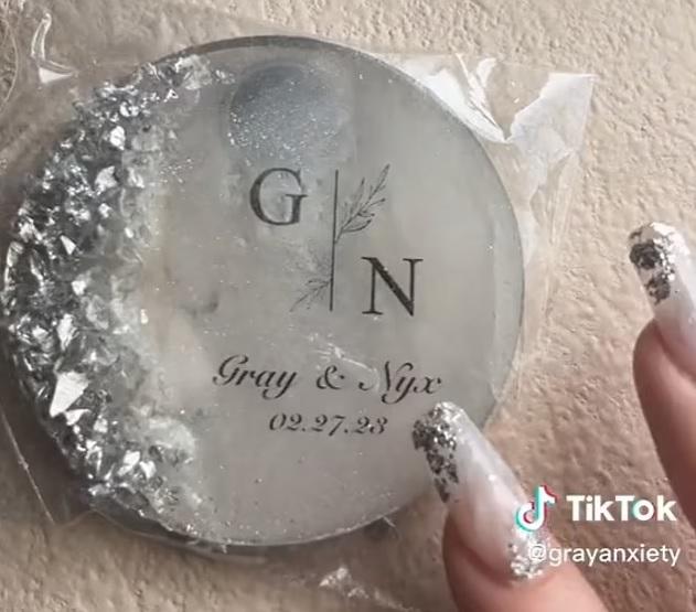 格雷為賓客準備的小禮物。(互聯網)