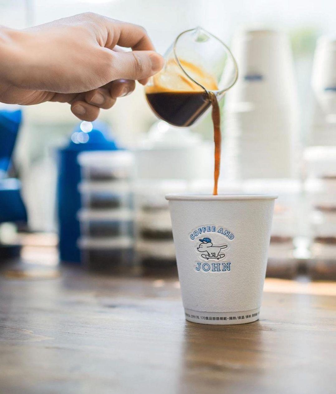 招牌義式咖啡是以「EVERYDAY IS A GOOD DAY」為發想