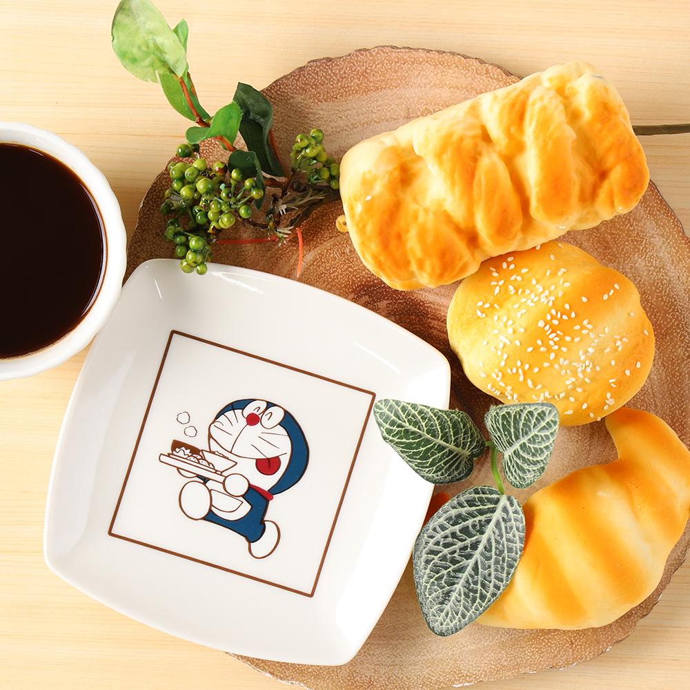 多啦A夢未來百貨公司期間限定店|多啦A夢美食系列盤子 $150