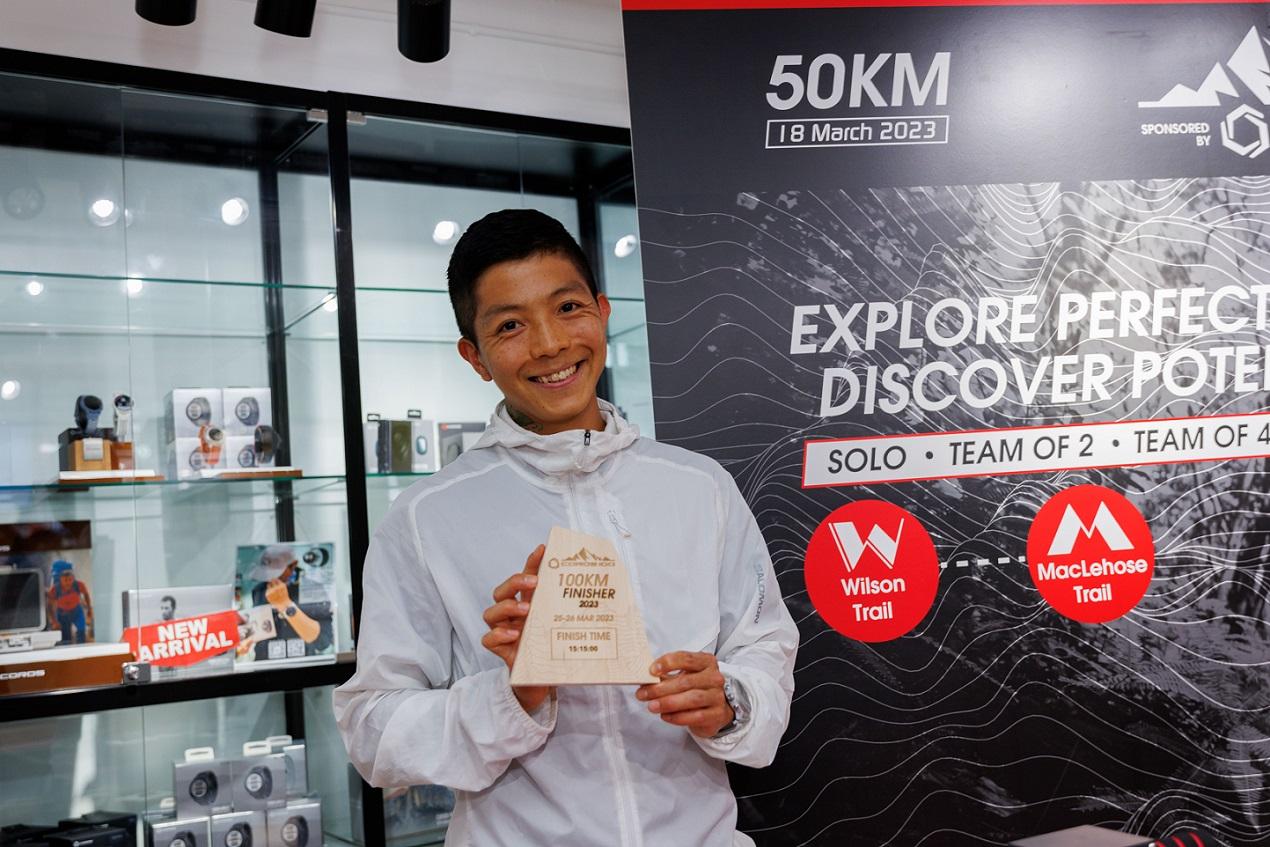 廖科樂與主持互動令眾人笑不攏嘴。(大會提供)