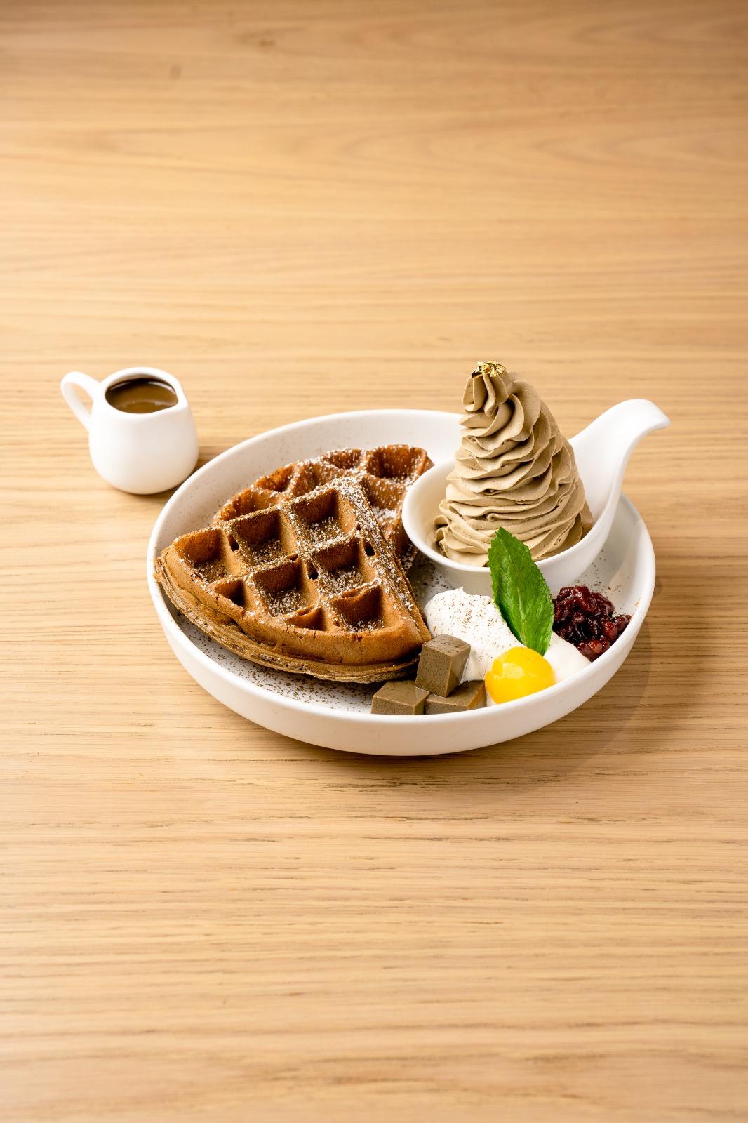 グリル滿天星全新焙茶甜品今日起登場